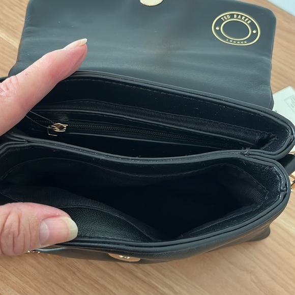 Ted Baker London Leather Crossbody ~ NEW ~ - Picture 6 of 12